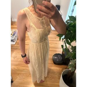 Champaigne Lace Dress Size M Midi Fit & Flare Sleeveless